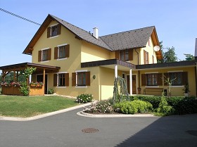 Gästehaus Riegler **** 